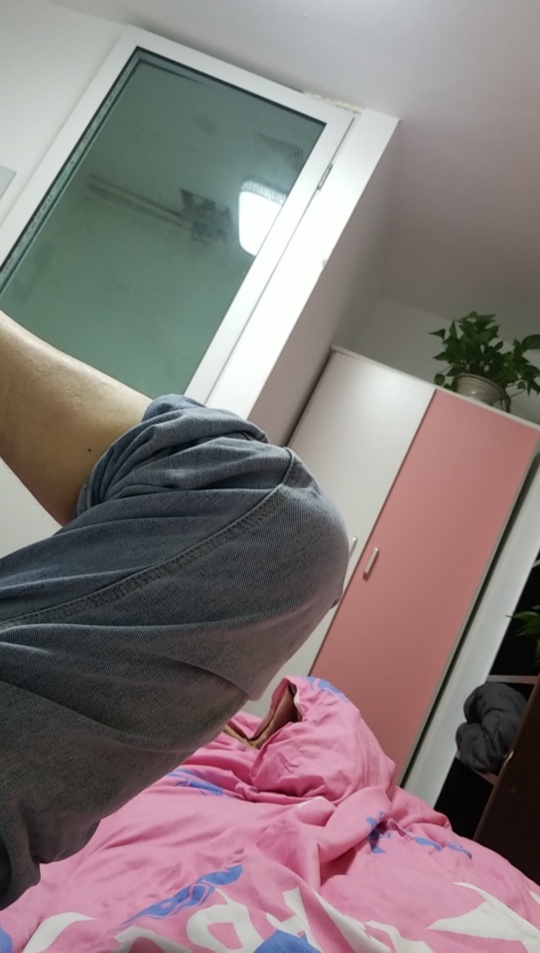 43一晚，起码有个能住的地方了

2 / 作者:当你接触了足球 / 