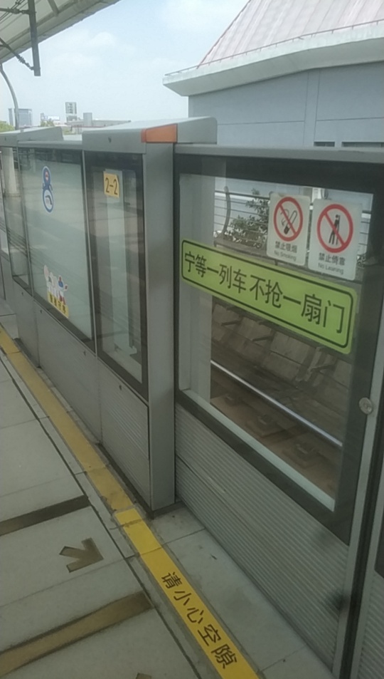 哎差2600去抵押笔记本了。不懂能不能赎回来

54 / 作者:每天都好累 / 