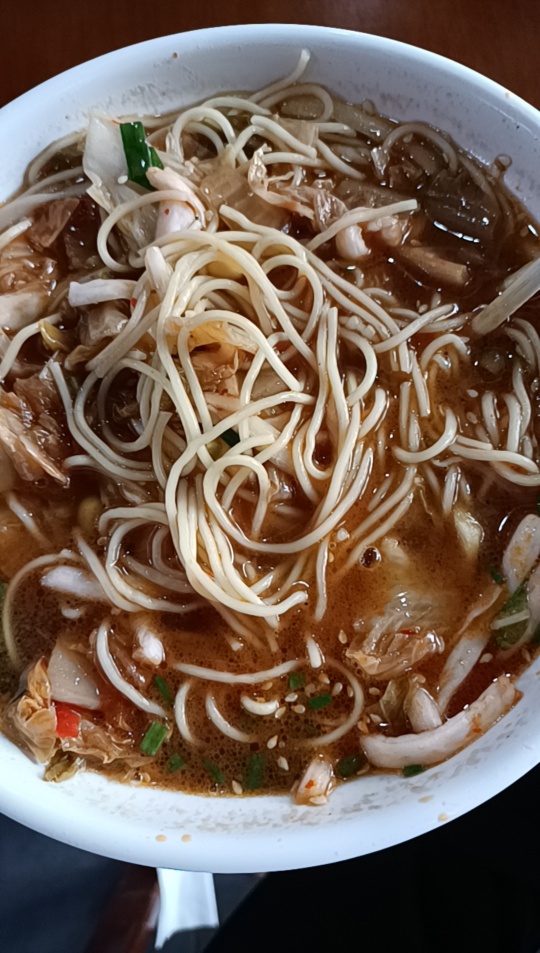尽他妹的S鱼，害的我吃面

21 / 作者:保罗哥哥 / 