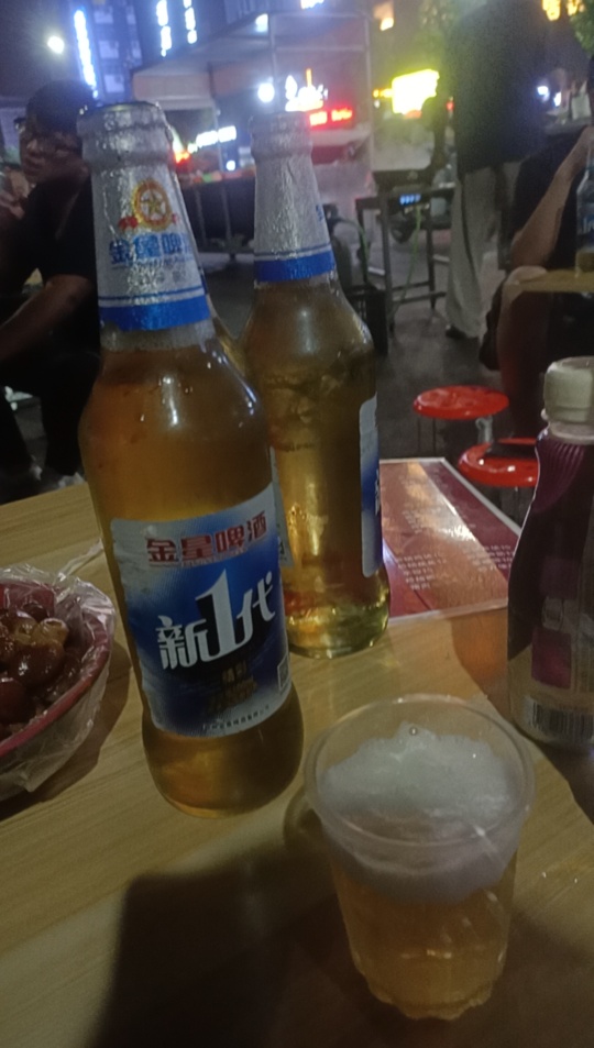 郑州管城文博城  夜市 有老哥来吗  请你喝酒

62 / 作者:dnds / 