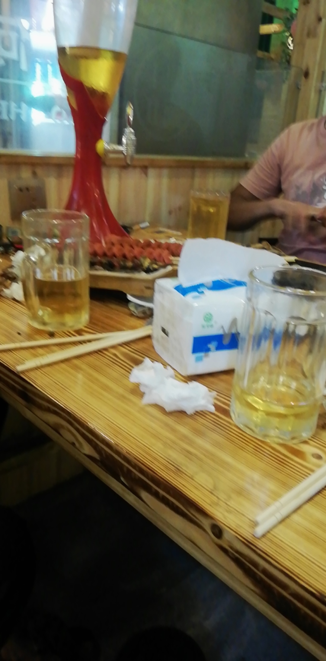明天去法院了，也许最后一顿酒了

80 / 作者:天空之城啊 / 