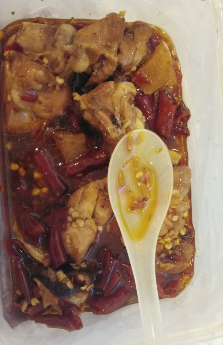 老哥们，我刚才搞了个美团差评，老板会联系我的吧





51 / 作者:Q3118265917 / 