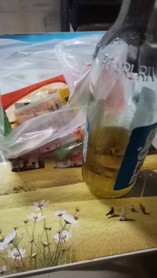 酒量慢慢减少，现在两瓶都喝不完，戒酒行动中

88 / 作者:！？。 / 