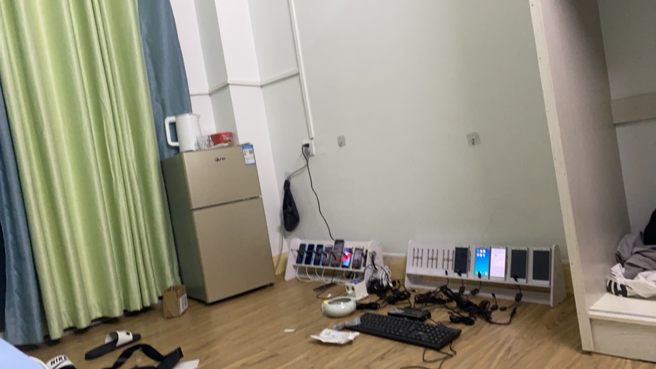 都不知道撸啥好啊，一天天的，难过啊

66 / 作者:峰峦起伏 / 