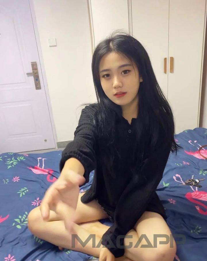 唉




6 / 作者:奔跑的鸡哥 / 