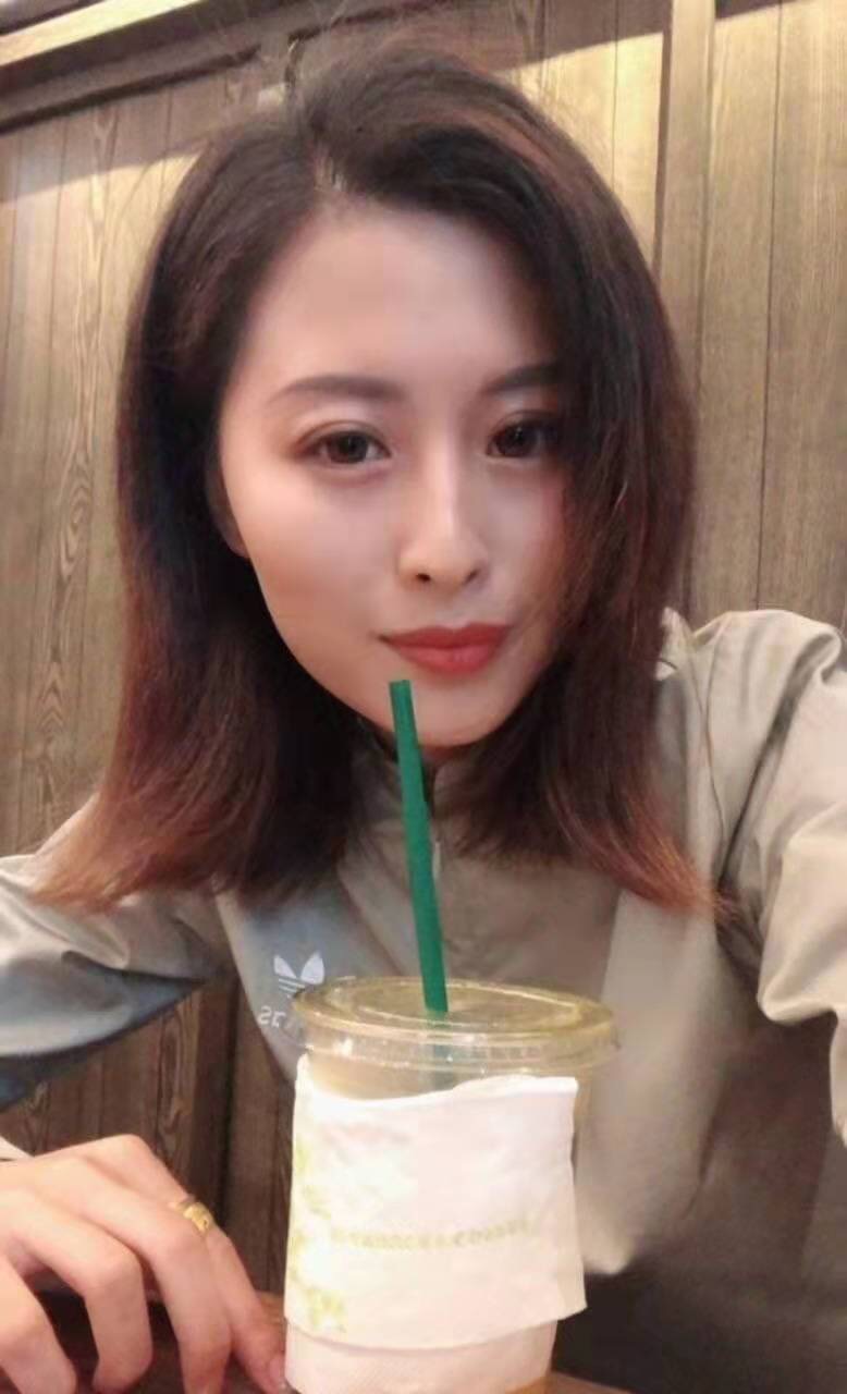 小富婆一枚不得不说浙江的小娘们个个都是有钱主开着玛萨拉蒂