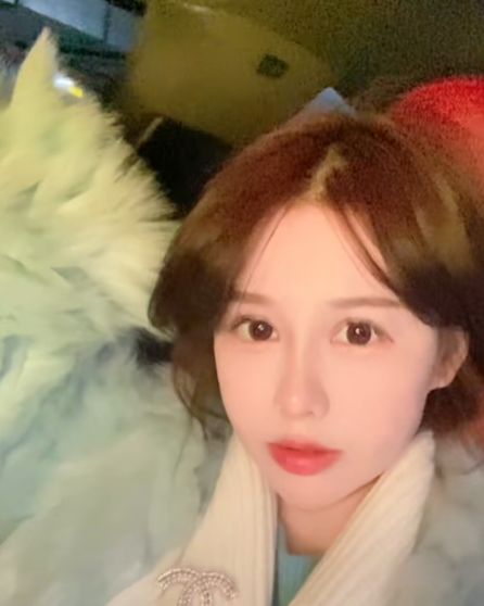 关于卡农多人对本人姓名以及照片进行盗用的GWY我真的不想再跟你们多说一个字全是LJ希46 / 作者:我们重来 / 