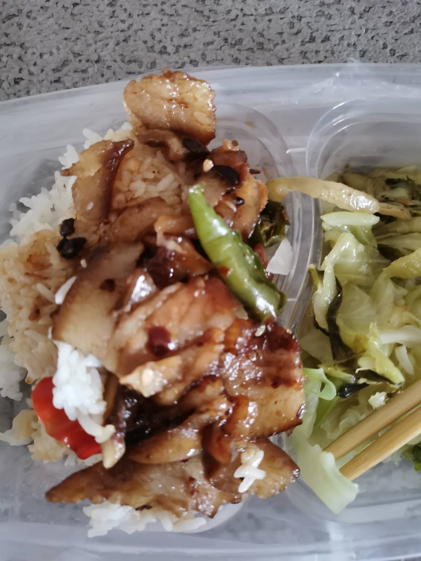 卡的我想用猪脚饭乎你脸

20 / 作者:有水。快冲啊 / 