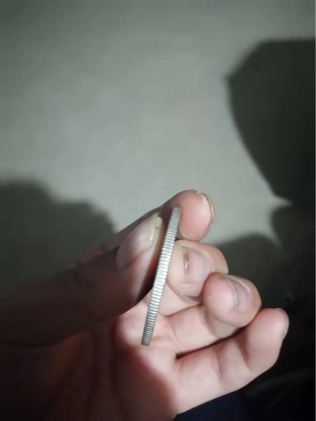 有没有专业点会看的老哥，只想听实话也不要来骗我我看着像真的，有奖问答









35 / 作者:江hj / 
