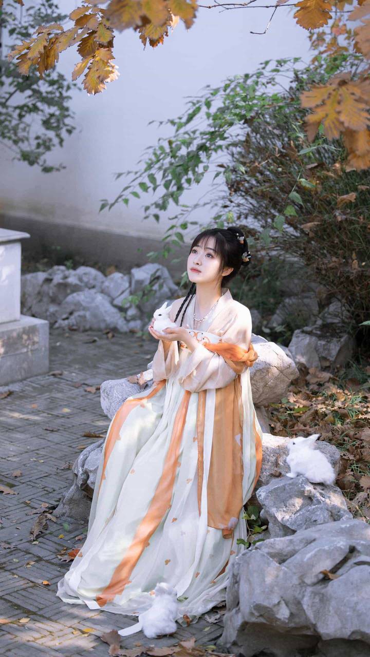 @人间过客112233 星期五星期六星期天因为老农坠机需要去掌银注销，这俩天都没撸请问课0 / 作者:凌虞了 / 