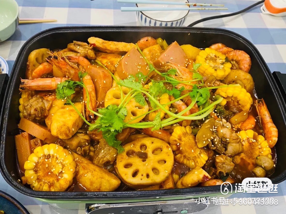 网红一体锅，官网1099，咸鱼普遍450-500左右。全新只拆开拍了下照片就放回去了，400出27 / 作者:咯啊我爱 / 