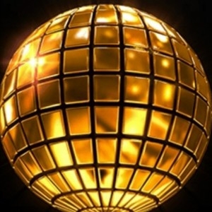 500 跳了个寂寞

31 / 作者:一点配三边 / 