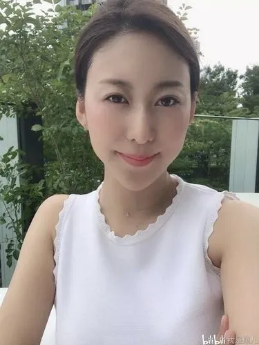 松下莎荣子，我好喜欢

91 / 作者:黑的跟炭一样 / 