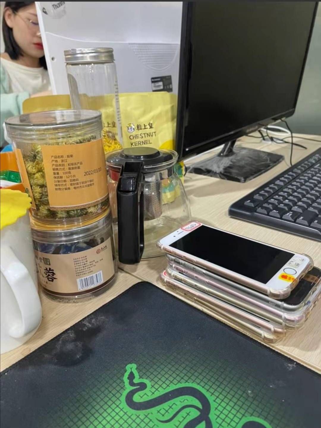 800左右有什么二手安卓，老哥们推荐一下，要求8+128就行不玩游戏，电池大点就行！
还6 / 作者:。默 / 