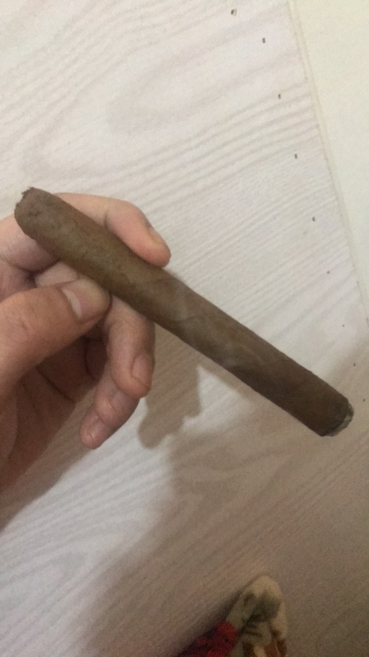 抽一根，老哥们

70 / 作者:他们叫我阿祖 / 