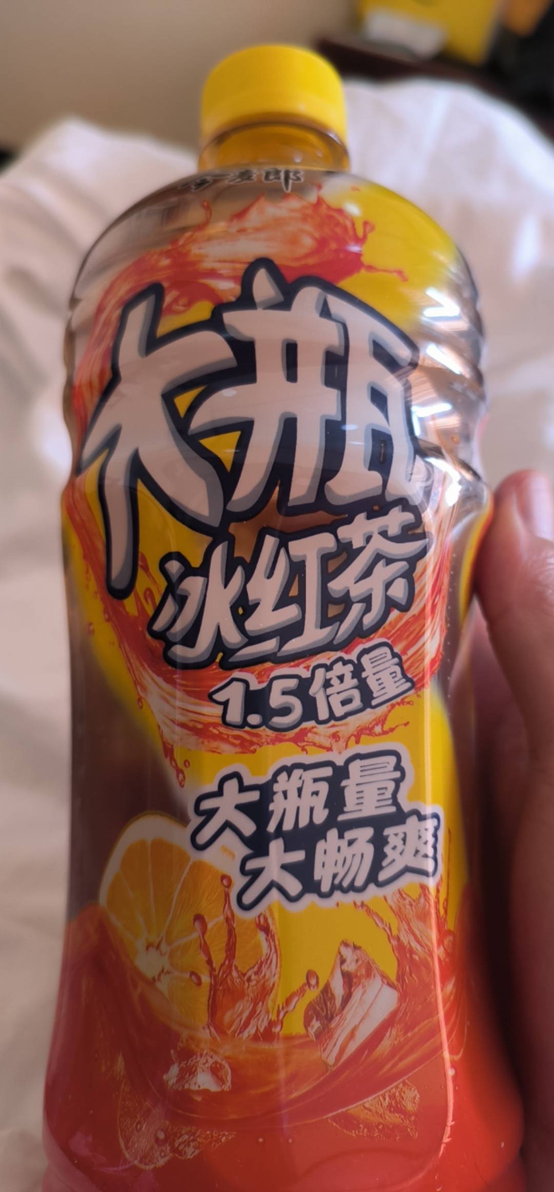 混迹卡农羊毛区一年多了，终于敢去买个好喝的红茶了，在冰柜选了好久了，终于锁定了这33 / 作者:世俗一场. / 