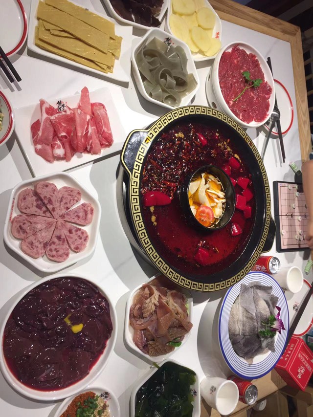 自己做饭还不如出去吃，外面便宜又好吃，今天排骨30，卤菜50，还不如去外面吃一顿56的60 / 作者:曾经遗忘的角落 / 