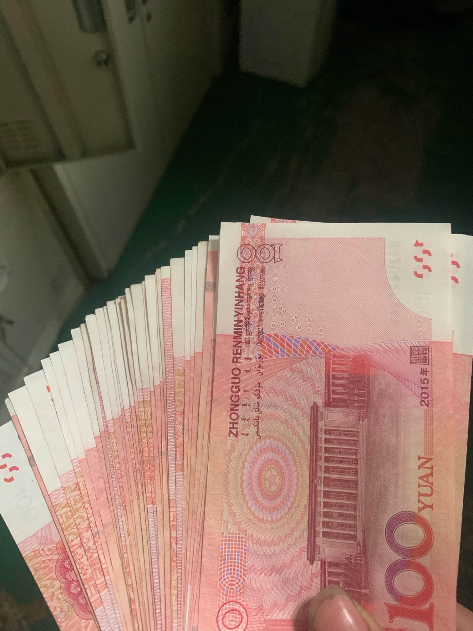 刚发完工资现在有点迷茫。

67 / 作者:毕竟你才3岁 / 