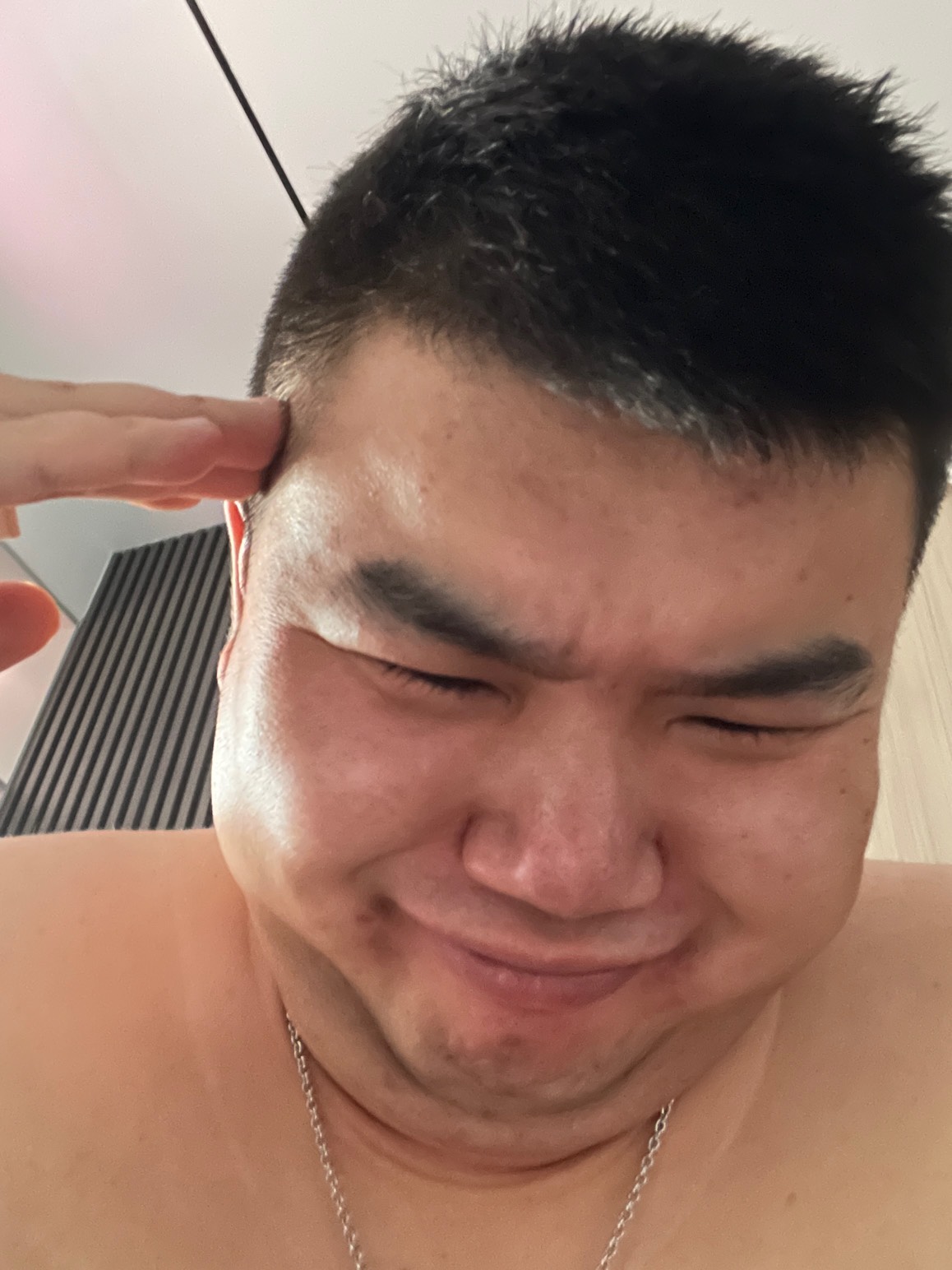 好优秀的工资车



73 / 作者:东北彭于晏啊 / 