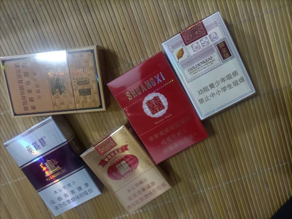 老哥，这两天一直发热 咳嗽，啥的，医院啥的也没去，一个星期多没做核酸了，弄得我都57 / 作者:ㅤㅤ1 / 
