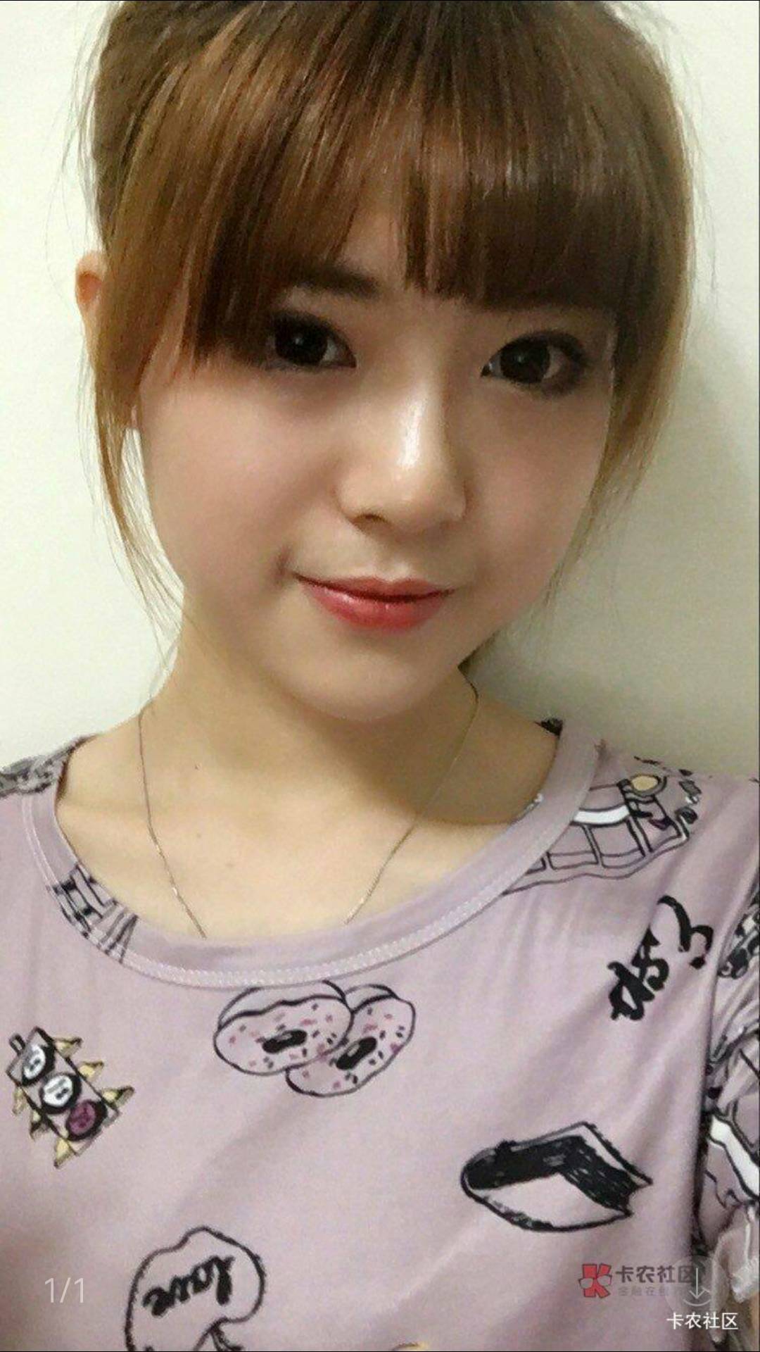 小沫，如果有一天我.了，请不要在我坟前哭泣，我不在这里。

19 / 作者:钟村小 / 