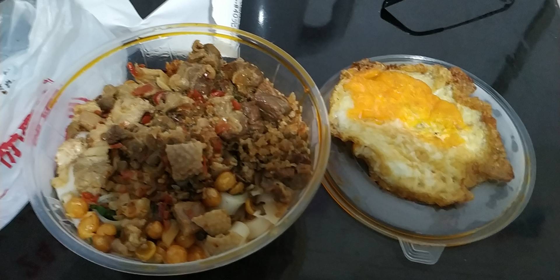 卡农老哥们，工行有一张潍坊卡一直注销不掉，自助注销消不掉，电话客服消不掉，去柜台24 / 作者:阿拉山口 / 