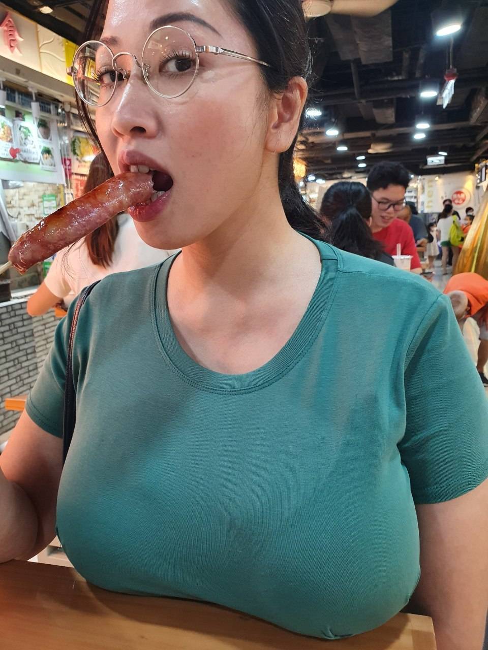 工行不敢动了，唯一一张一类就是工行了，其他的一类全被封了，只能看你们撸了


60 / 作者:屎里有毒 / 
