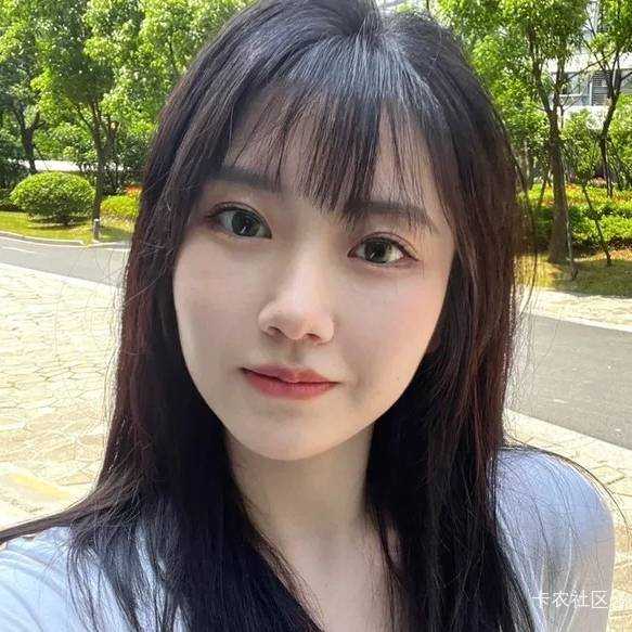 刚下班，日结130。一看卡农，你们还是个人吗？我他妈累.累活卸了8车货，你们跟我说上8 / 作者:打灰机的机枪 / 