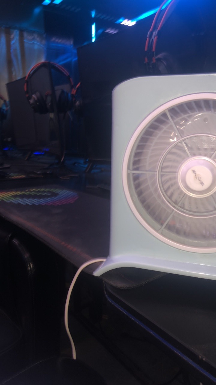 . 网吧过夜

20 / 作者:zkxkxk / 