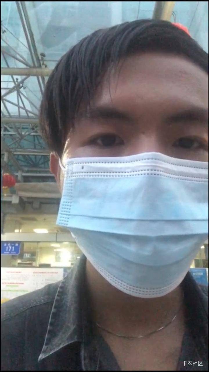 我豪哥这么久不露面，是不是被腰子了，上一条还是出发见网友，这都半个多月了


27 / 作者:edcclot / 