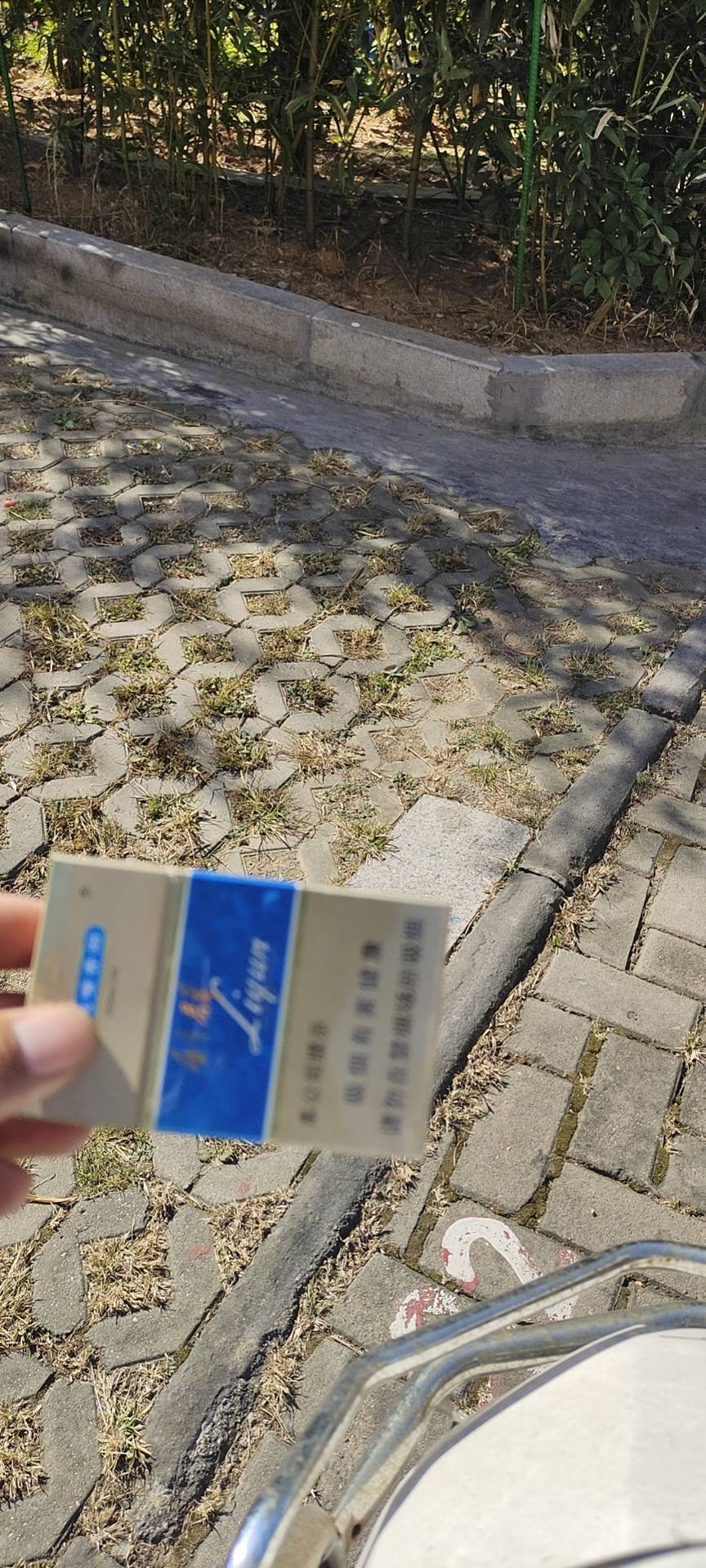 有可乐有烟。没有钱(>﹏


47 / 作者:再见了我的青春 / 