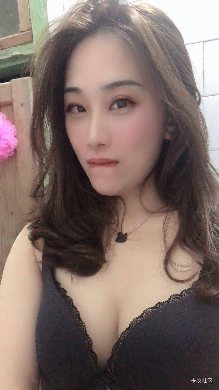 薅了半年的羊毛，终于被人薅了一次！20块钱的早餐吃不饱，灌汤包还有迷你版的！大意了41 / 作者:上位瑶 / 
