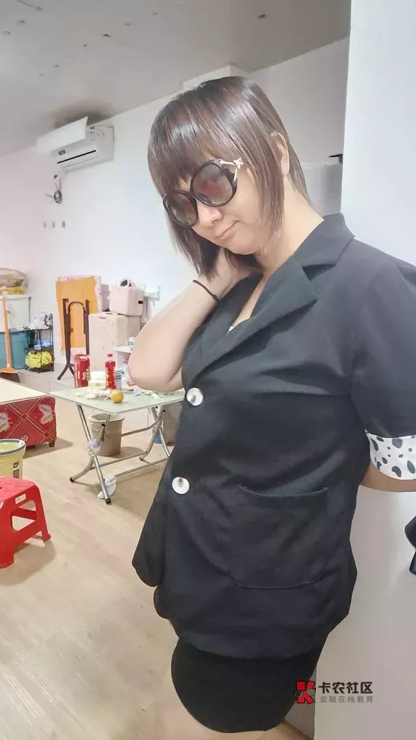 暴躁姐今天很悠闲



17 / 作者:努力努力再努力2 / 