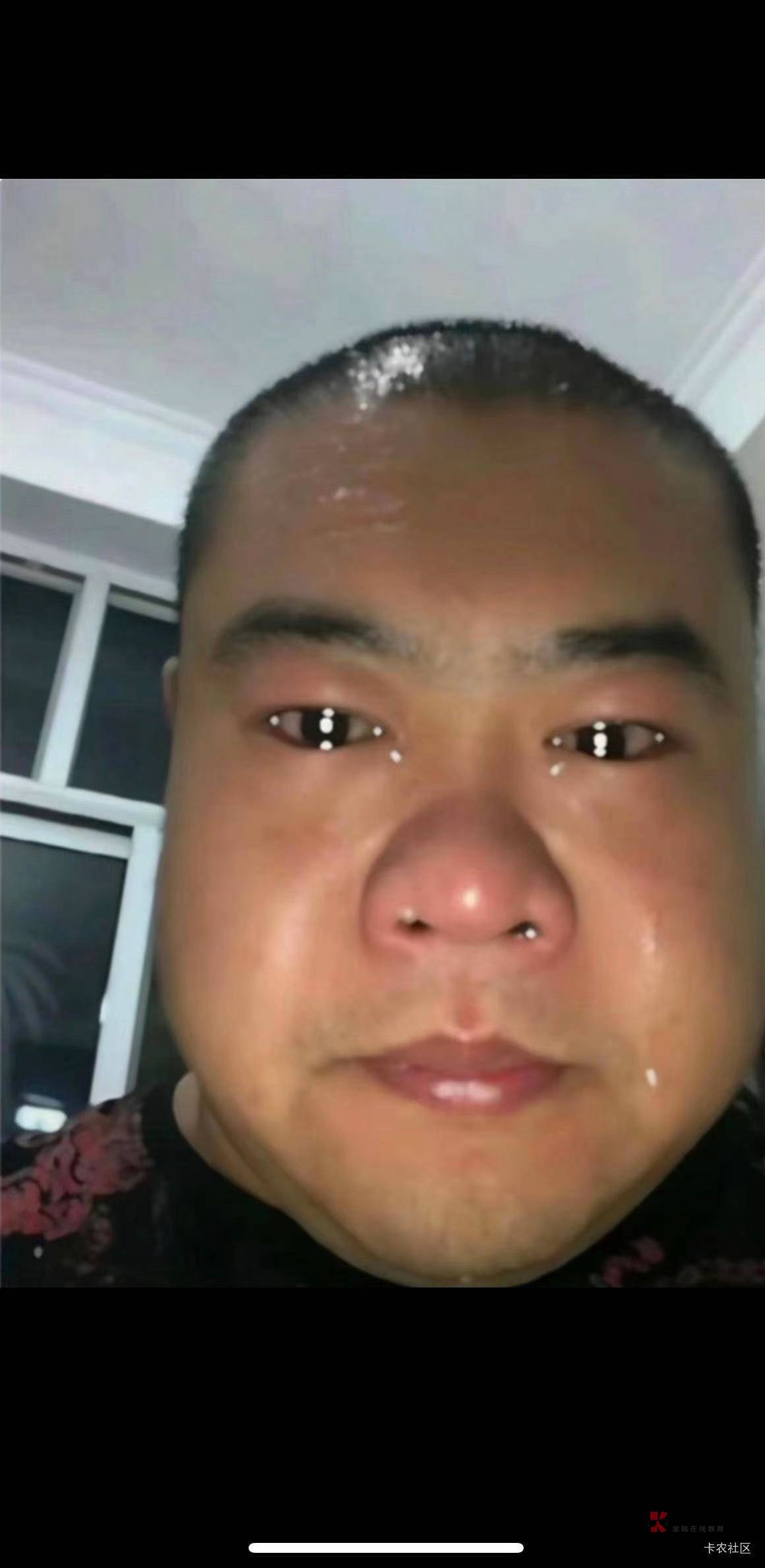 下午3到的镇上，然后不回家，去网吧做到10点，走了四十多分钟进村，村里静悄悄，刚进89 / 作者:财神爷独子 / 