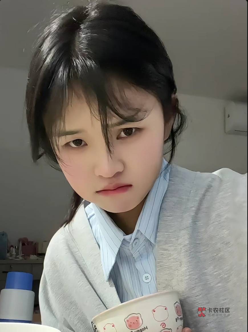 东北虎，西北狼，中原出的破烂王。
两广奸，八闽骗，川贵小j四处现。

98 / 作者:付炎杰 / 