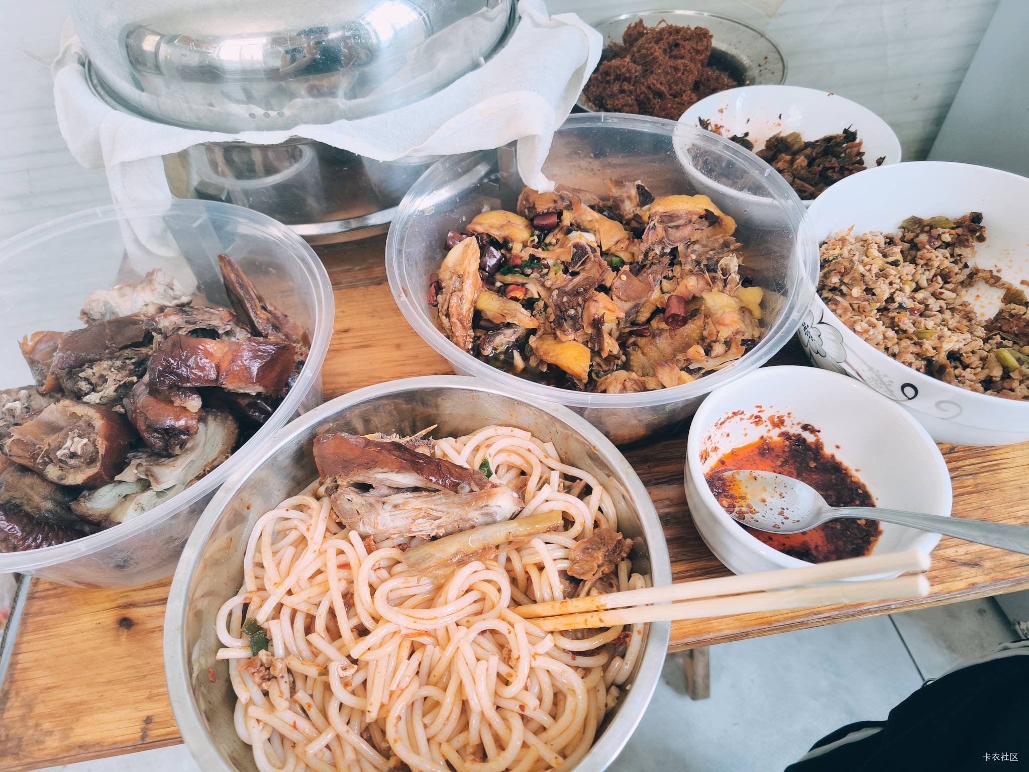 没钱了 只能含泪吃点这种素材

40 / 作者:ㅤ林余赚钱 / 