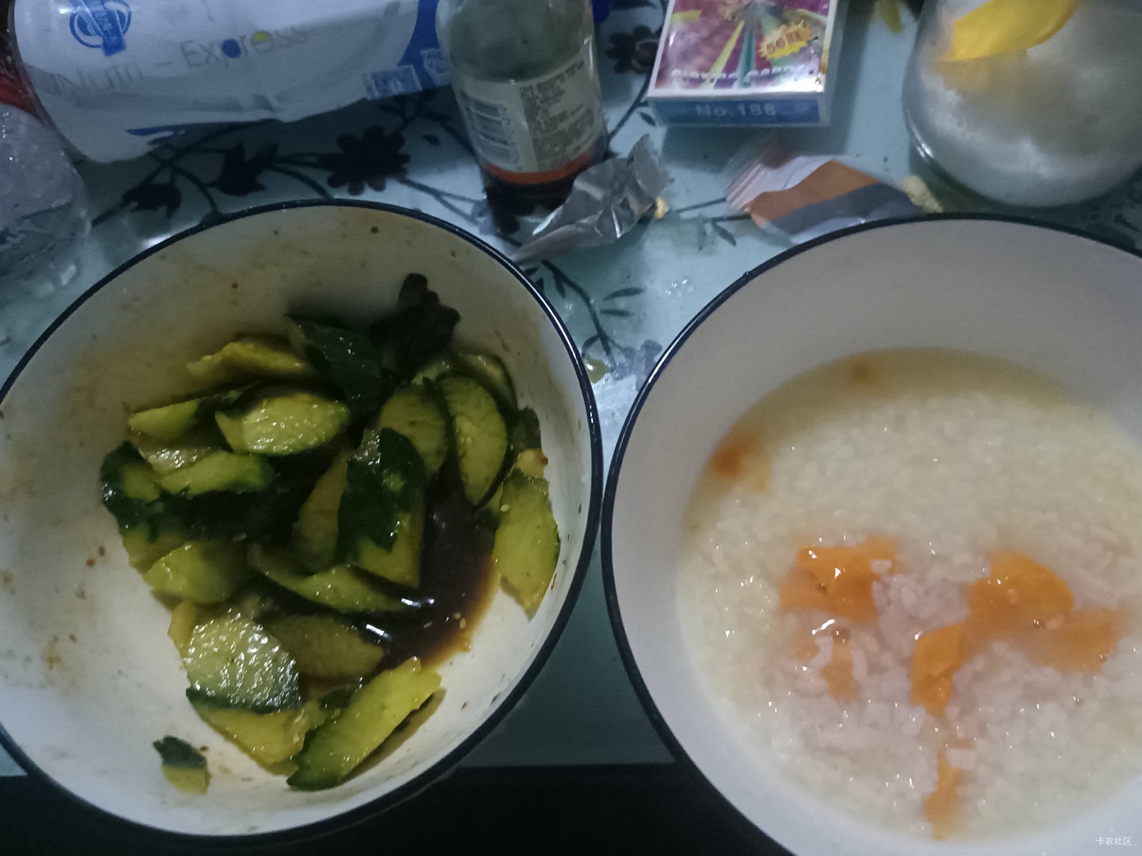 老哥们吃饭了

88 / 作者:孤家寡仁 / 