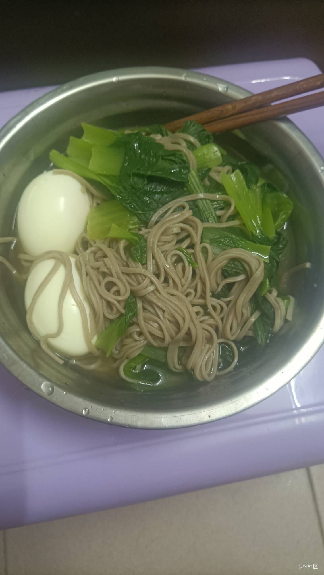 能吃就行

26 / 作者:毛毛爱撸 / 