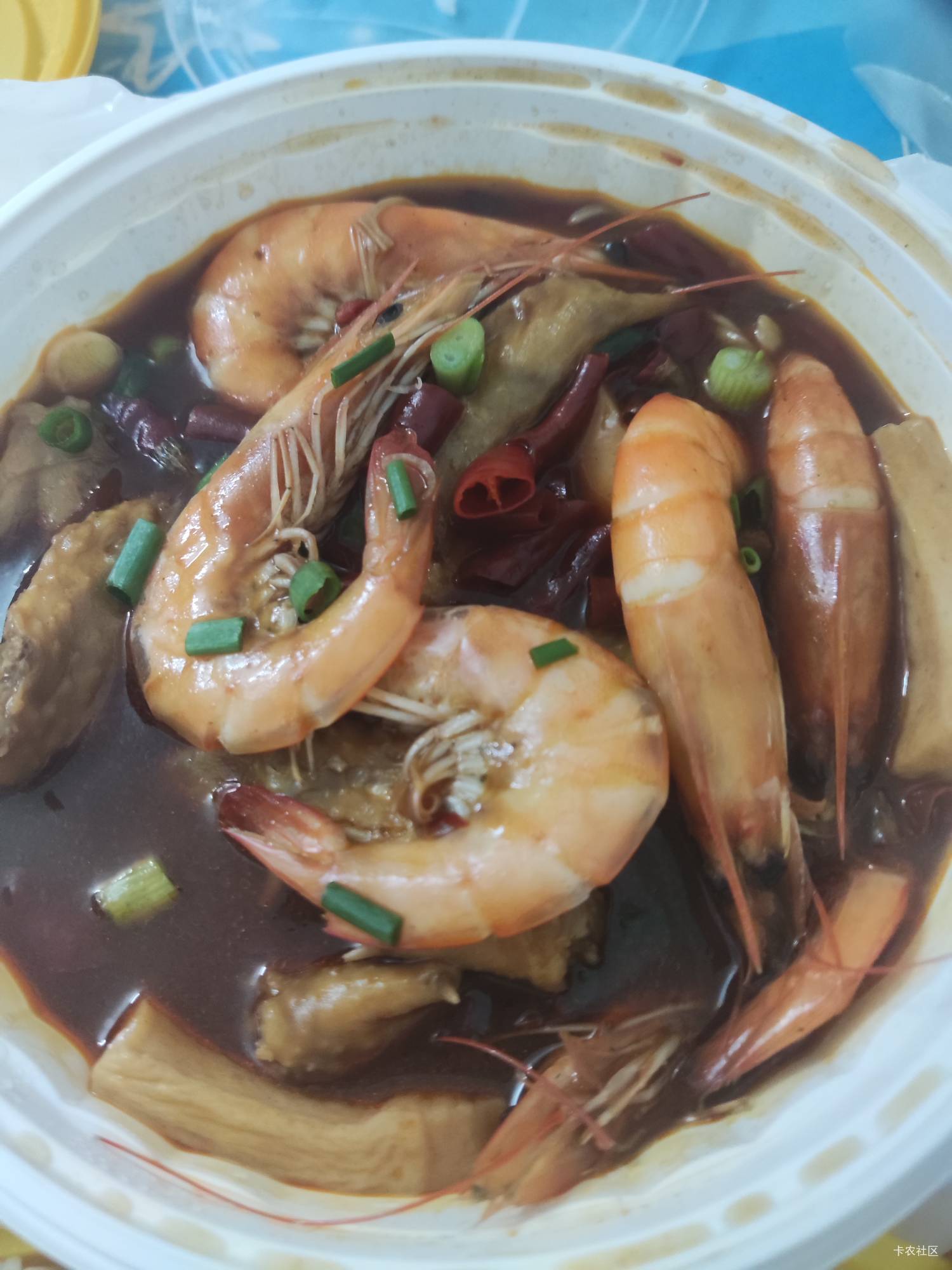 干饭了 老哥们 

18 / 作者:奋斗吧2025 / 
