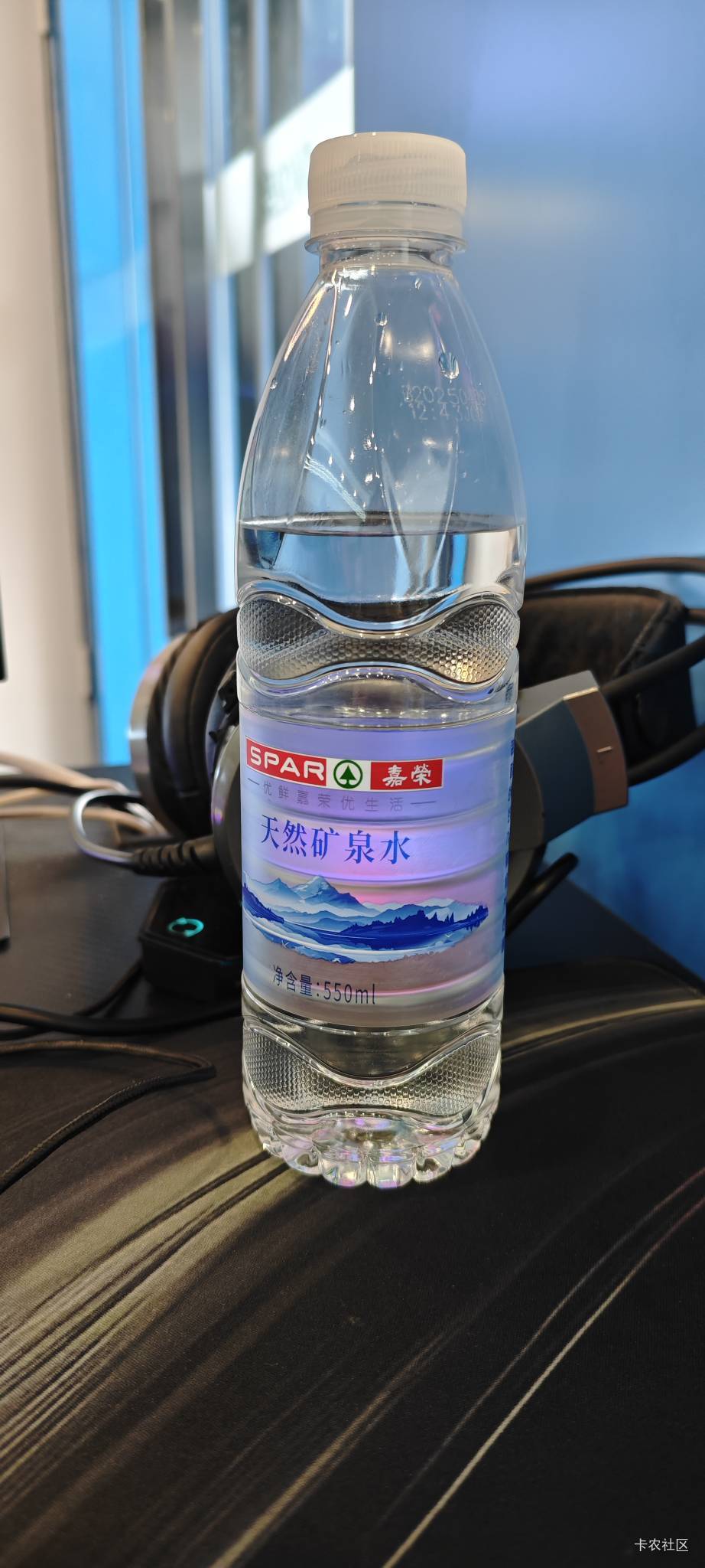 这个水真的是矿泉水吗？喝了一口感觉比 怡宝 农夫口感稍微好点

42 / 作者:卡农豆包 / 