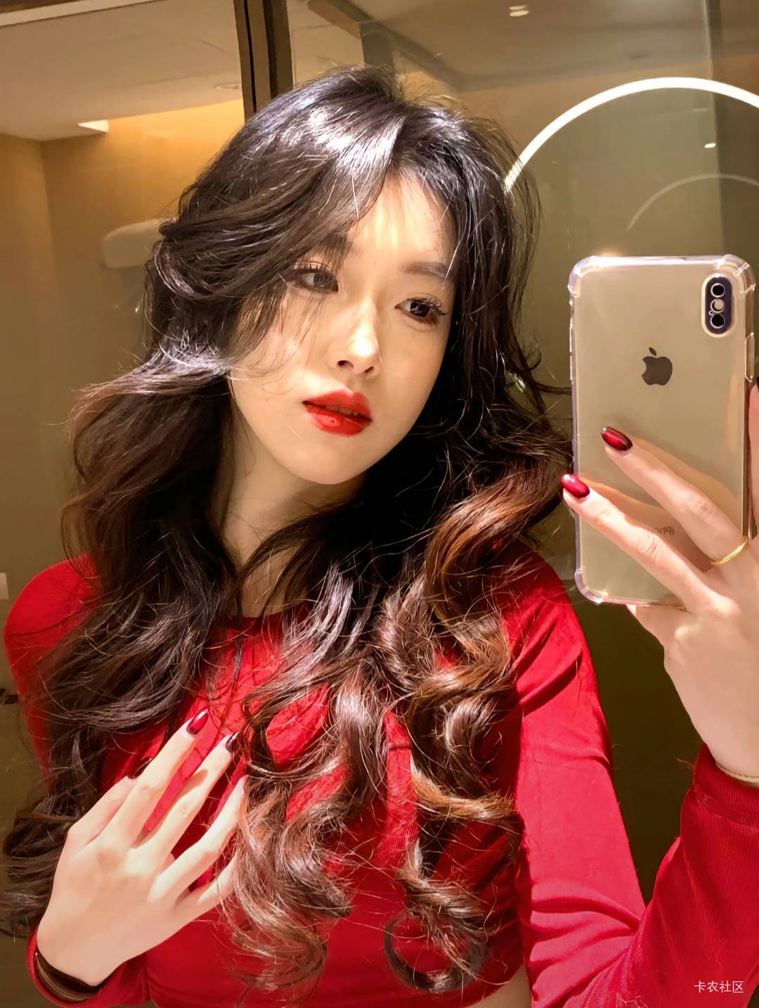 本人女，21岁找男朋友
要求
1：要长得帅的，身材必须特别好的，要特别有钱的
2：要脾71 / 作者:枫霜降 / 