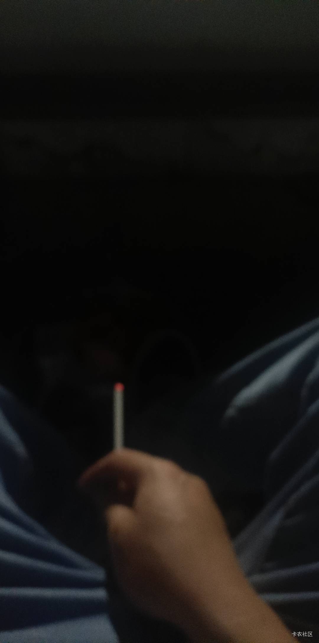老哥们，进厂了，12点开工搞到现在才敢去抽一根烟，还要干满7天才有工资。挂壁太久了81 / 作者:撸毛老哥 / 