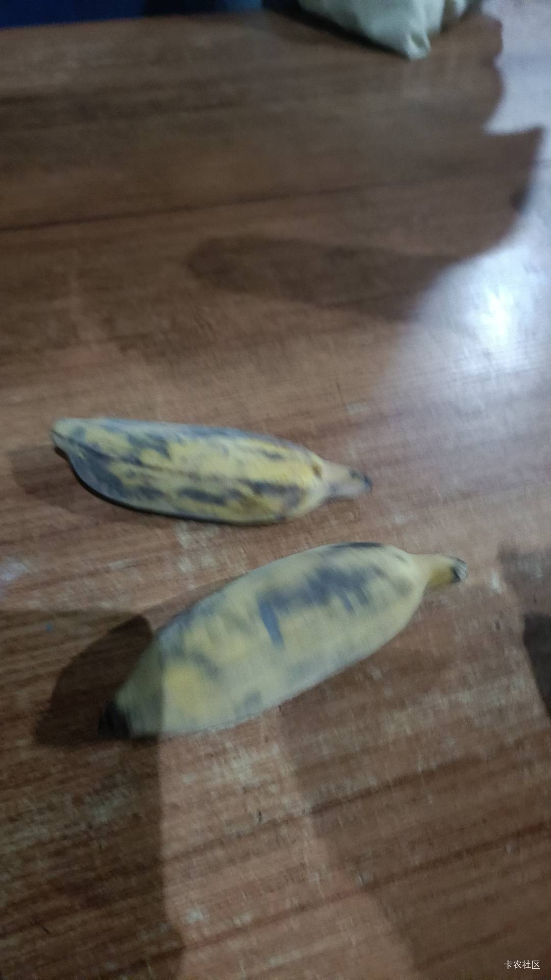 大战黑厂第三天，发了两根香蕉做宵夜，今天做的慢，被小组长D了一顿，

27 / 作者:撸毛老哥 / 