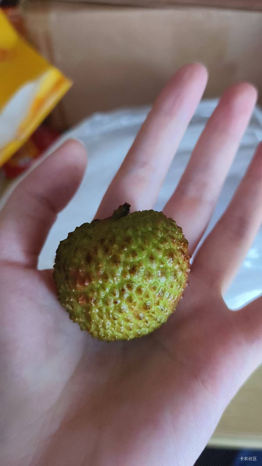老哥们，现在的荔枝真不好吃，不知道过段时间能不能好点

32 / 作者:白衣卿相风 / 