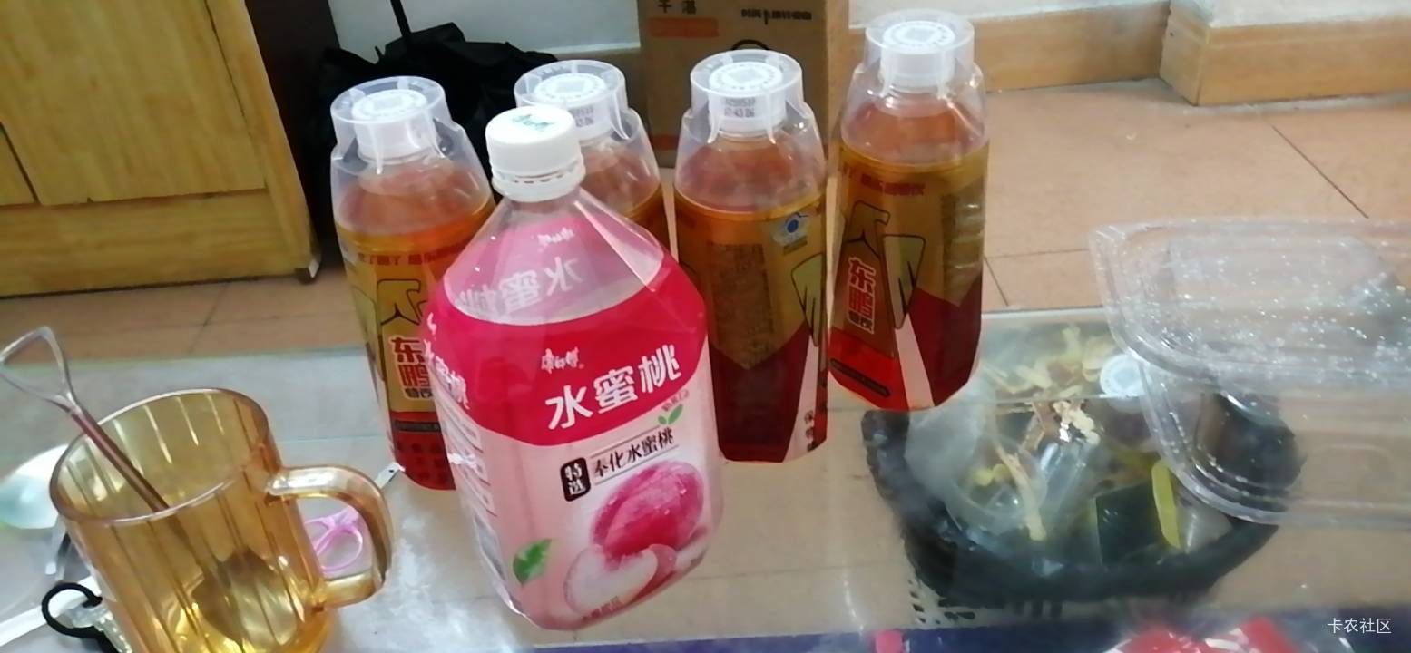 哥，没有米了，只能弄几个鸡蛋，饮半斤广西公文包



23 / 作者:卡农三嫂 / 