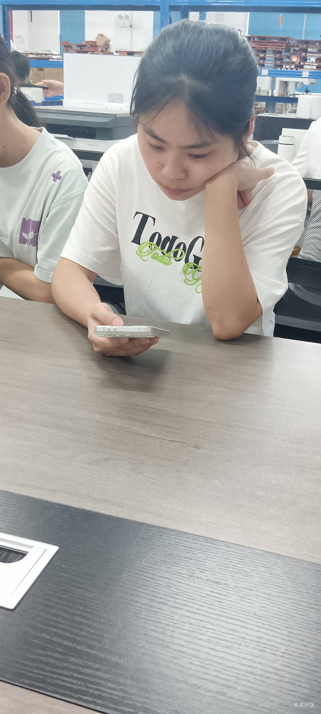 和穴生妹一起进厂了

42 / 作者:永恒yi / 