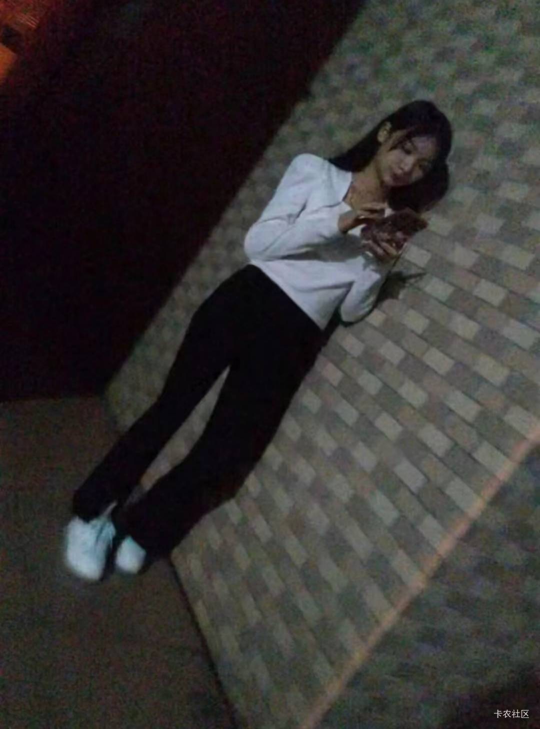 小黑厂，吃猪食，还要自费5快大洋，大战黑厂第十六天。



71 / 作者:撸毛老哥 / 