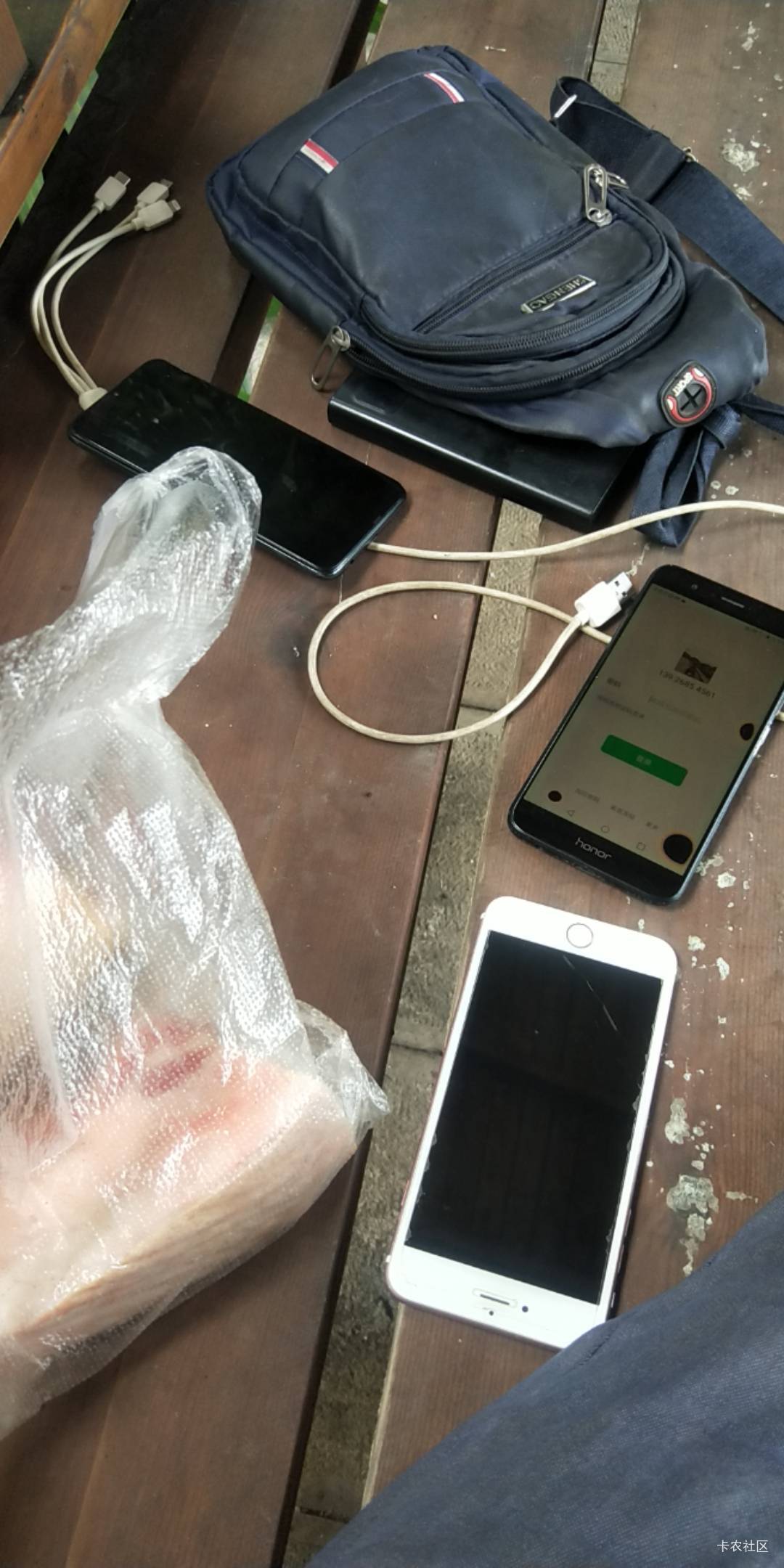 买了30元肉还没做午饭，臭了，为了300内蒙螺丝值得的，11个微

49 / 作者:卡农第一骚 / 