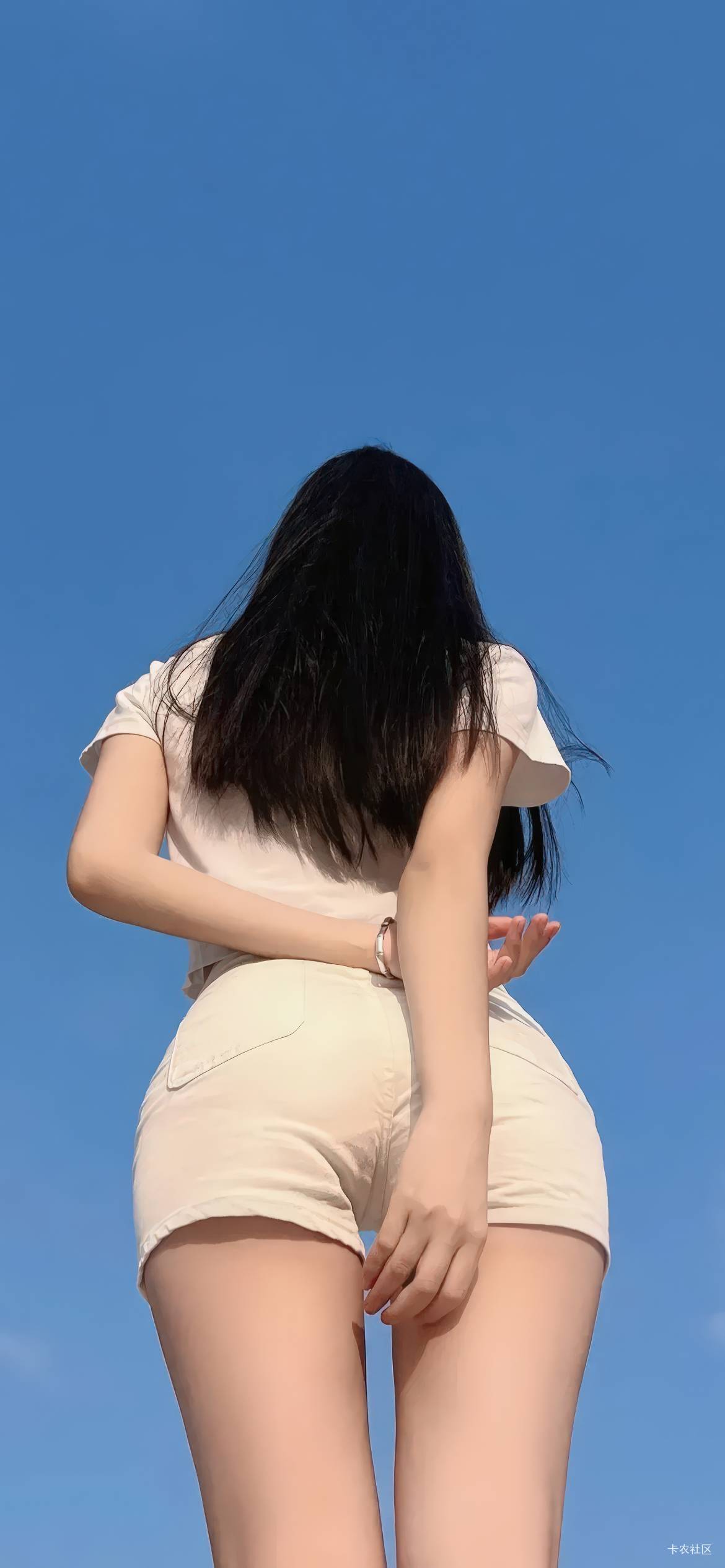 抖音无畏还有老哥要吗，低价出了准备注销账号了

76 / 作者:卡卡卡卡夫 / 