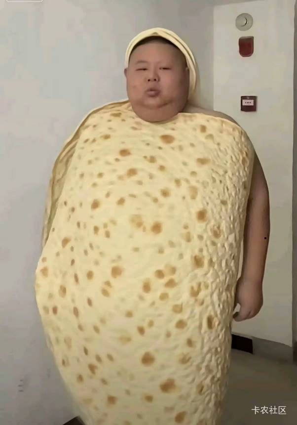 感觉人好背

76 / 作者:萧瑟秋风今右是 / 